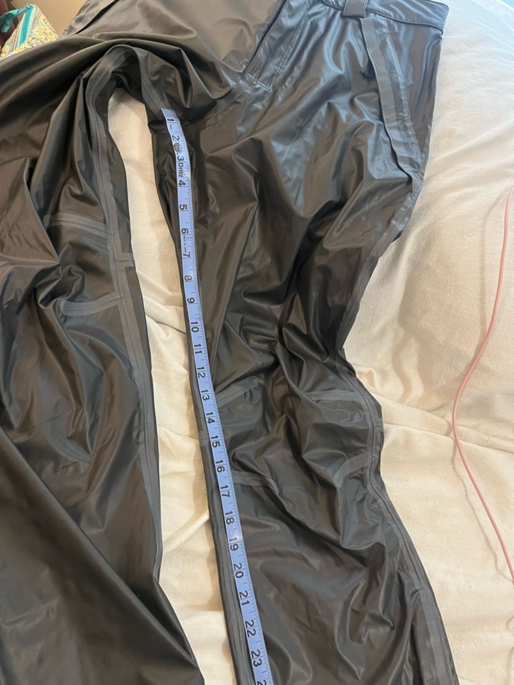Men's Columbia Titanium ski/snow pants size medium. - Picture 14 of 16